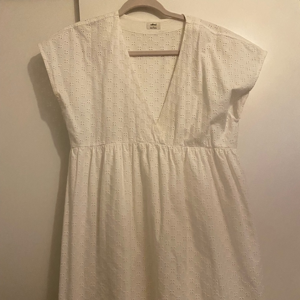 While Wilfred dress